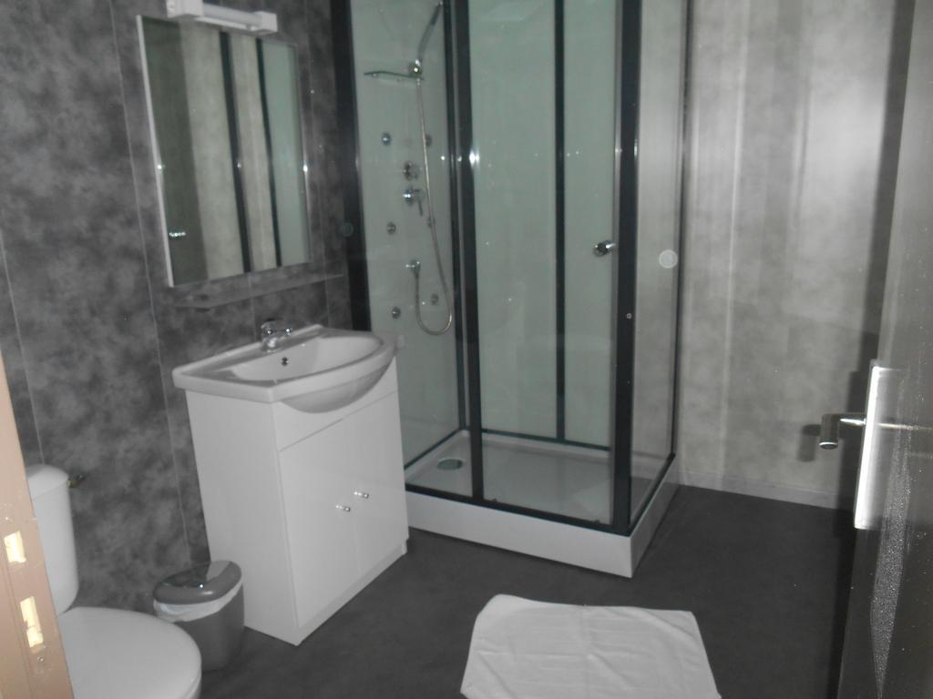 Hotel La Tente Verte Loon-Plage Oda fotoğraf